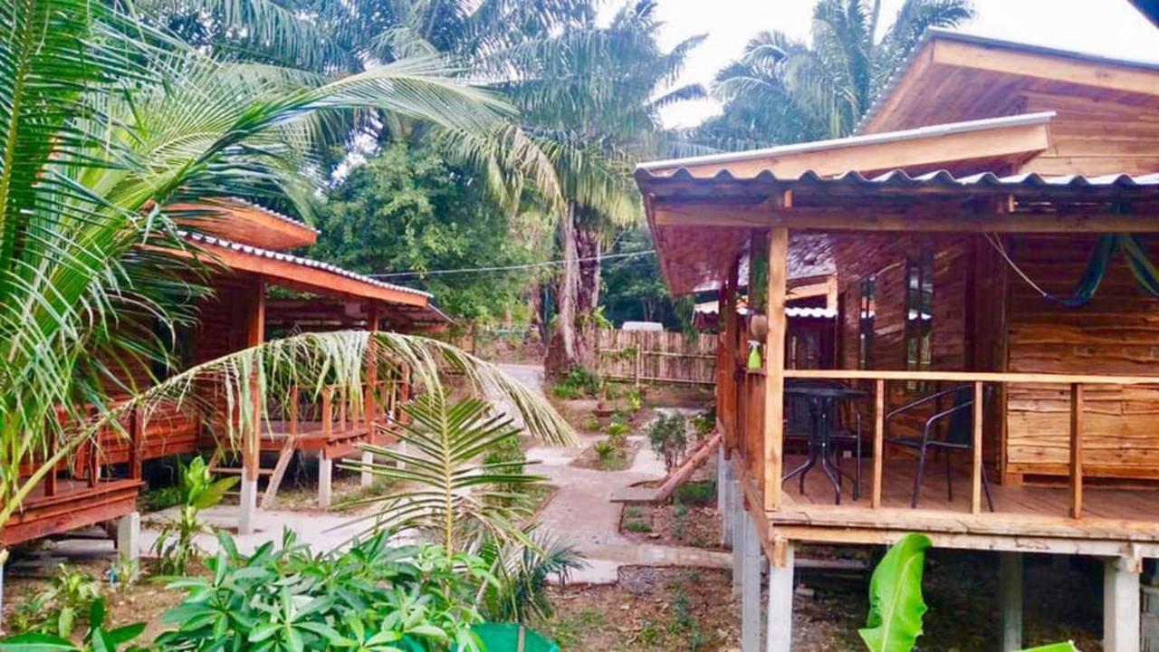 Готель Lanta A Toi House Ко-Ланта Екстер'єр фото