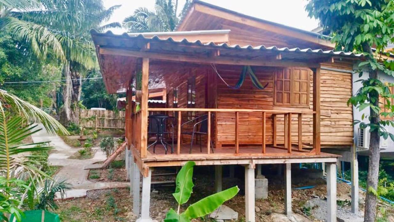 Готель Lanta A Toi House Ко-Ланта Екстер'єр фото