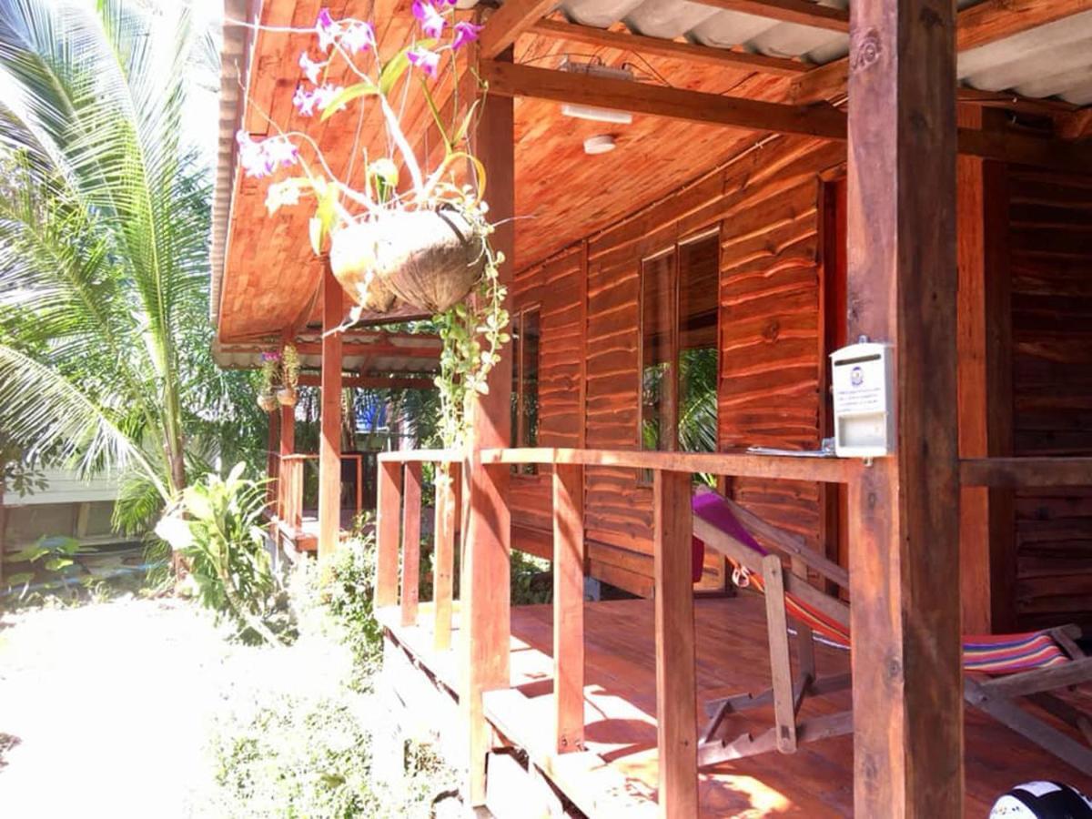 Готель Lanta A Toi House Ко-Ланта Екстер'єр фото