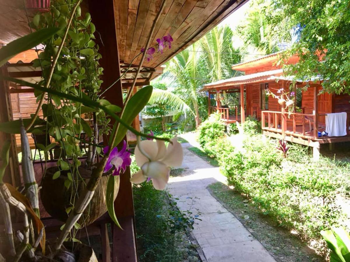 Готель Lanta A Toi House Ко-Ланта Екстер'єр фото